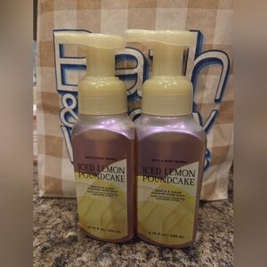 ICED LEMON POUNDCAKE SOAP